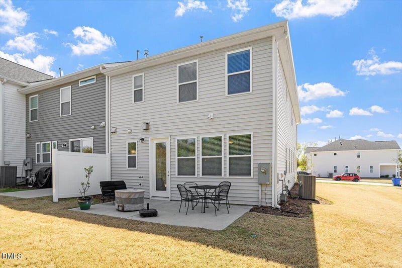 771 Amarra Dr, Fuquay Varina, NC 27526