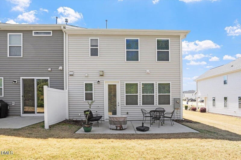 771 Amarra Dr, Fuquay Varina, NC 27526