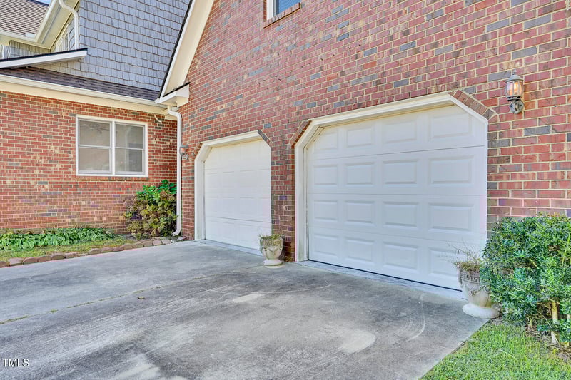 7712 Gaelic Dr, Fayetteville, NC 28306