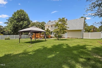 7713 Charring Cross Ln, Fayetteville, NC 28314