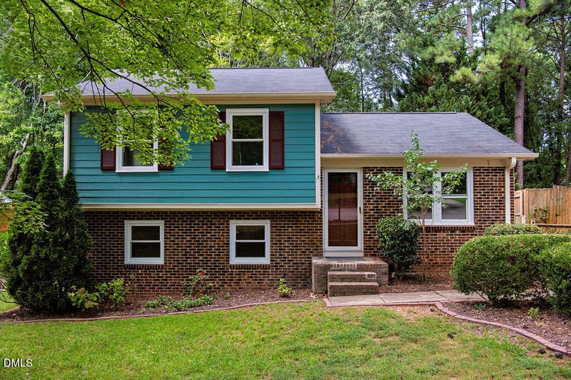 7713 Longstreet Dr, Raleigh, NC 27615