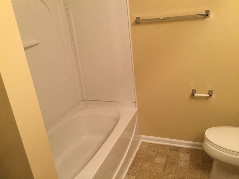 7713 River Field Dr, Raleigh, NC 27616