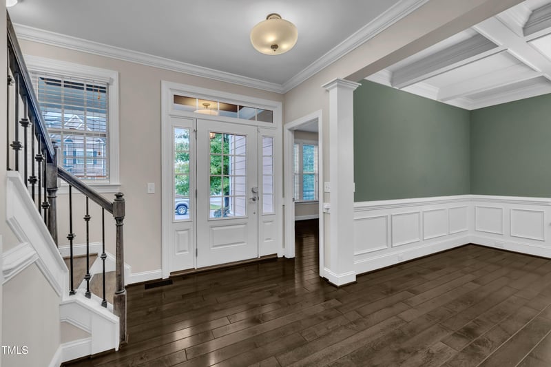 7713 Stonehenge Farm Ln, Raleigh, NC 27613