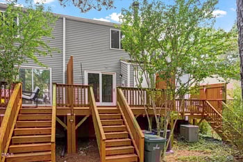 7715 Kingsberry Ct, Raleigh, NC 27615