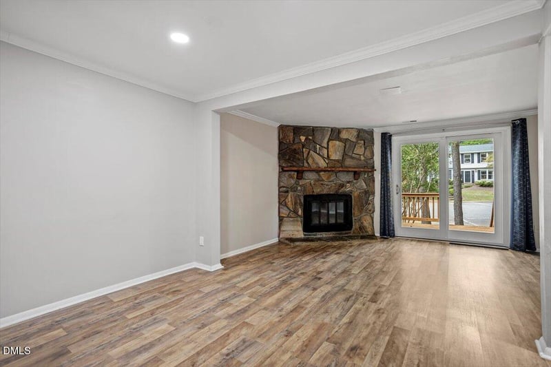 7715 Kingsberry Ct, Raleigh, NC 27615