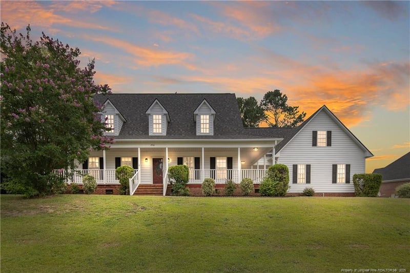7716 Dundennon Dr, Fayetteville, NC 28306