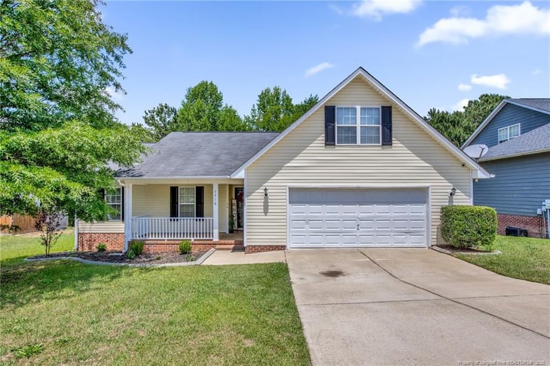7716 Redwood Ave, Fayetteville, NC 28314