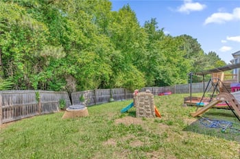 7716 Redwood Ave, Fayetteville, NC 28314
