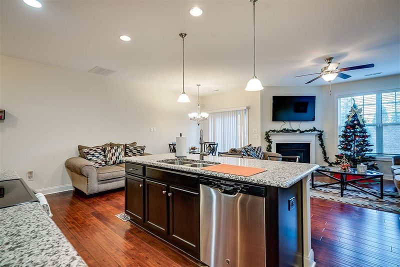 7716 Weathered Oak Way, Raleigh, NC 27616