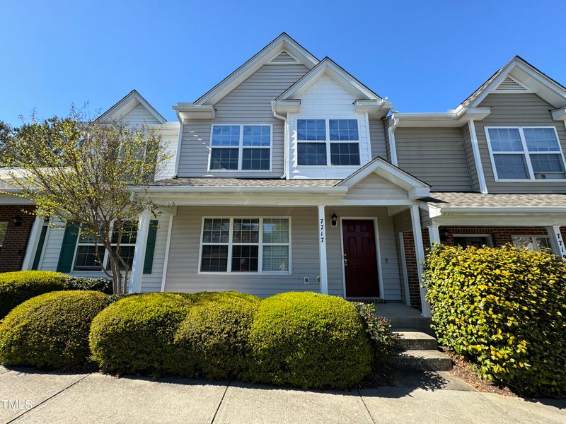 7717 River Field Dr, Raleigh, NC 27616