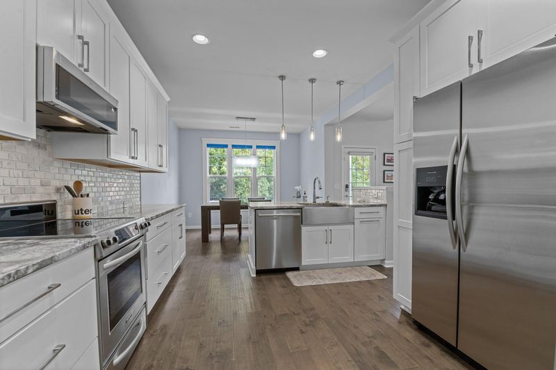 7718 Cape Charles Dr, Raleigh, NC 27617