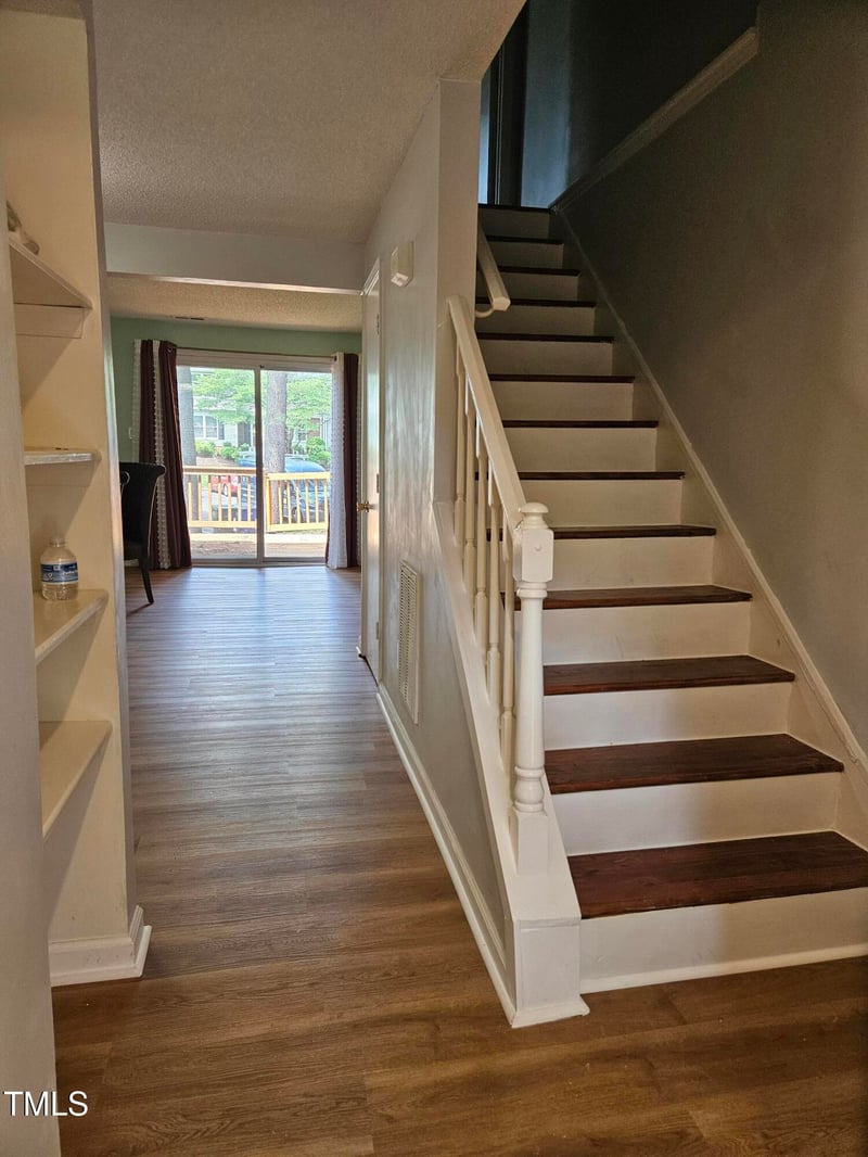 7719 Kingsberry Ct, Raleigh, NC 27615