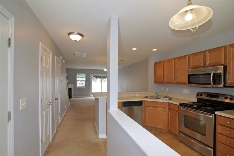 7719 River Field Dr, Raleigh, NC 27616