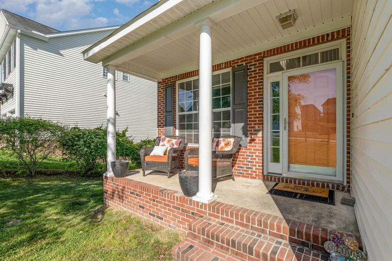 772 Hay River St, Garner, NC 27529