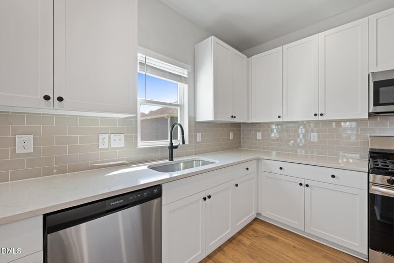 772 Lightrail Dr, Knightdale, NC 27545