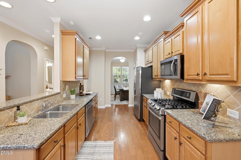7720 Cape Charles Dr, Raleigh, NC 27617