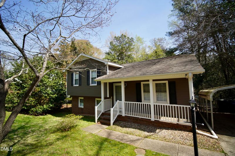 7720 Foxwood Dr, Raleigh, NC 27615
