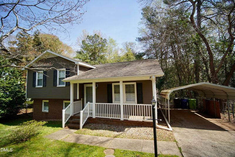 7720 Foxwood Dr, Raleigh, NC 27615