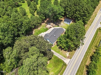 7722 Nc 27 , Lillington, NC 27546