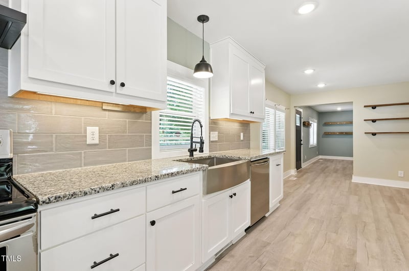 7722 Nc 27 , Lillington, NC 27546