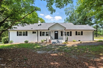 7722 Nc 27 , Lillington, NC 27546