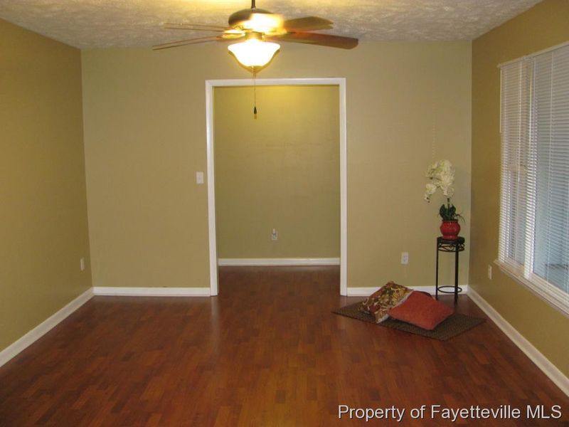 7722 S Shield Dr, Fayetteville, NC 28314