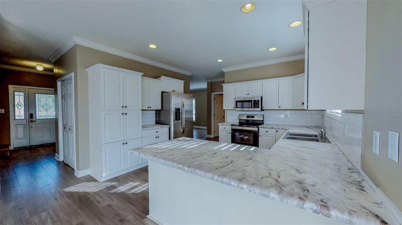 7723 S Nc 87 Hw, Graham, NC 27253