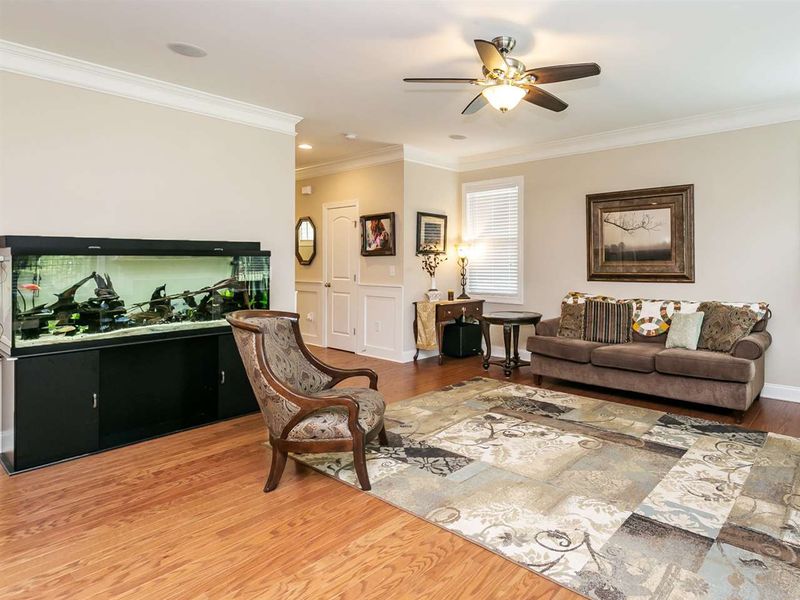 7726 Cedarshire Ct, Raleigh, NC 27616