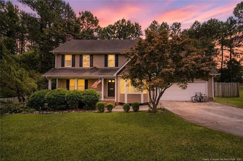 7727 Magma Dr, Fayetteville, NC 28311
