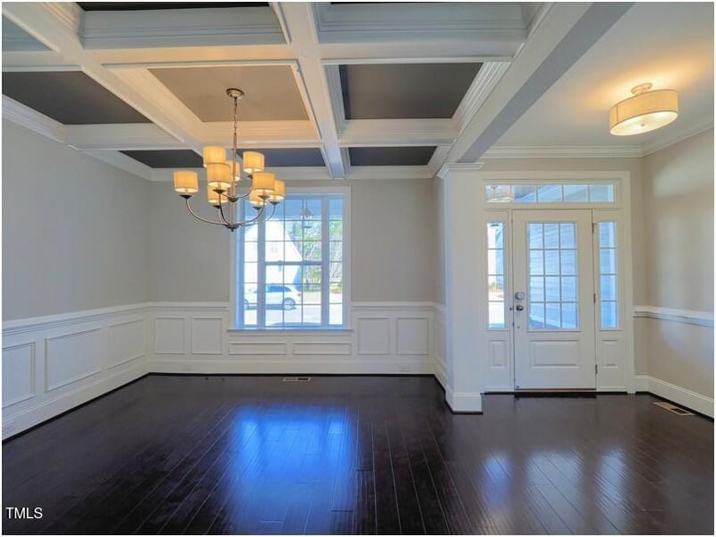 7728 Stonehenge Farm Ln, Raleigh, NC 27613