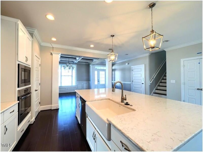 7728 Stonehenge Farm Ln, Raleigh, NC 27613