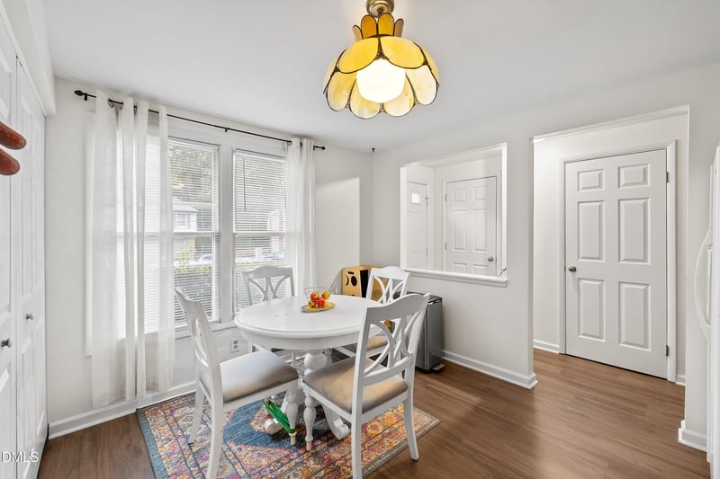 7729 Bernadette Ln, Raleigh, NC 27615