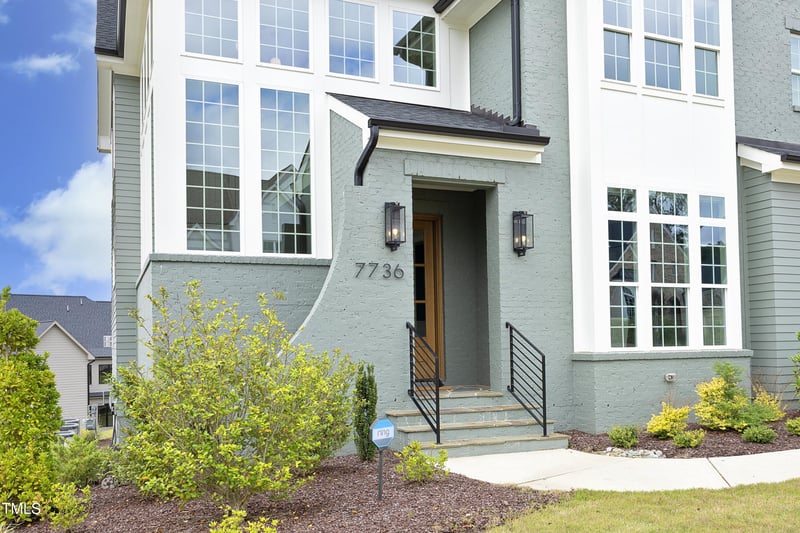 7736 Roberts Rd, Apex, NC 27523