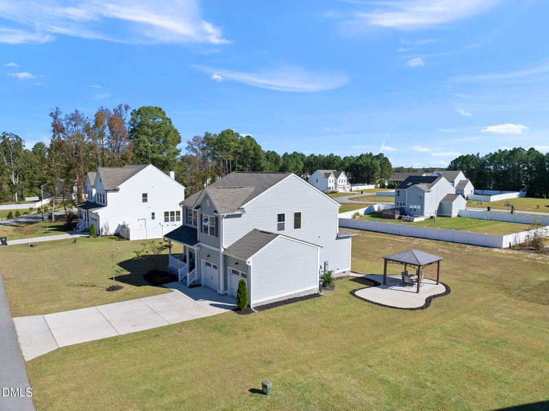 7740 Calcutta Dr, Willow Springs, NC 27592