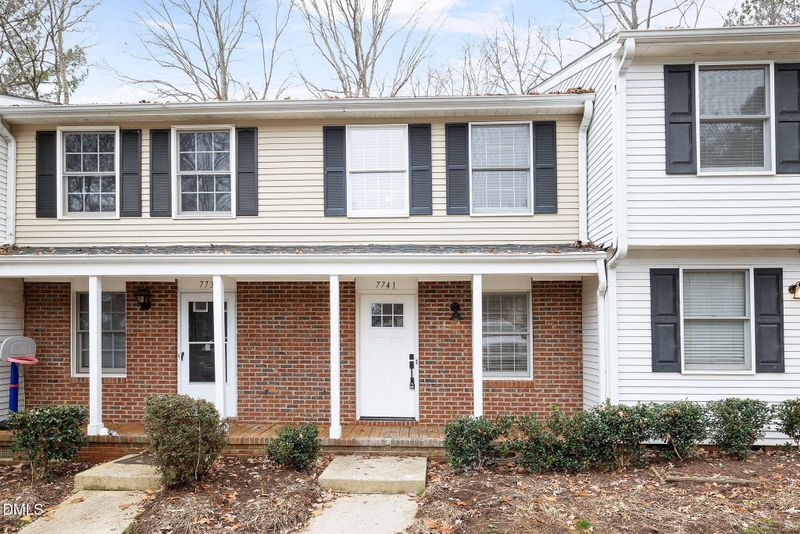 7741 Kingsberry Ct, Raleigh, NC 27615