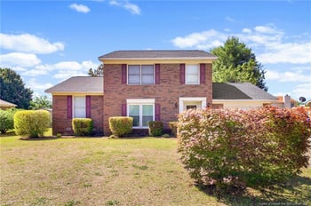 7742 All Saints Dr, Fayetteville, NC 28314