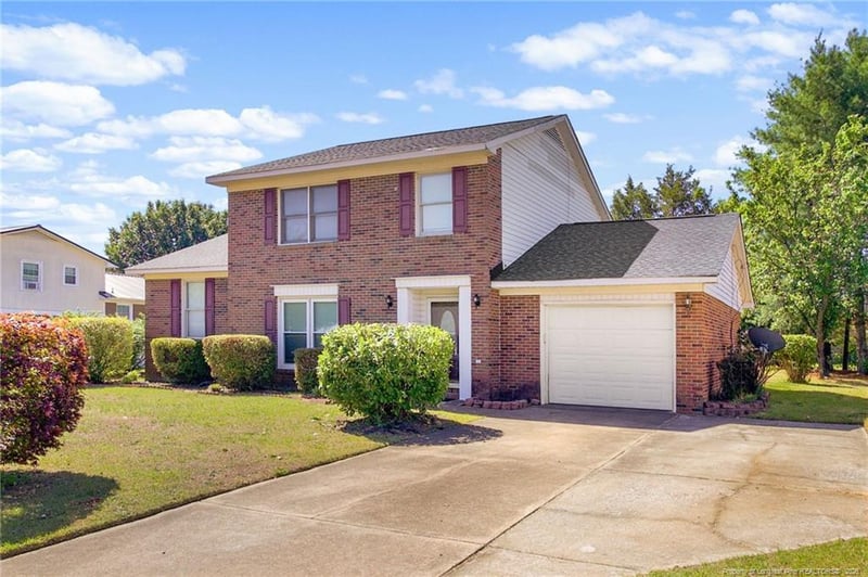 7742 All Saints Dr, Fayetteville, NC 28314