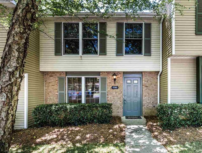 7745 Kelley Ct, Raleigh, NC 27615