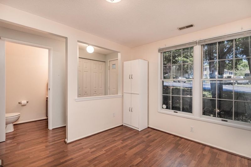 7745 Kelley Ct, Raleigh, NC 27615