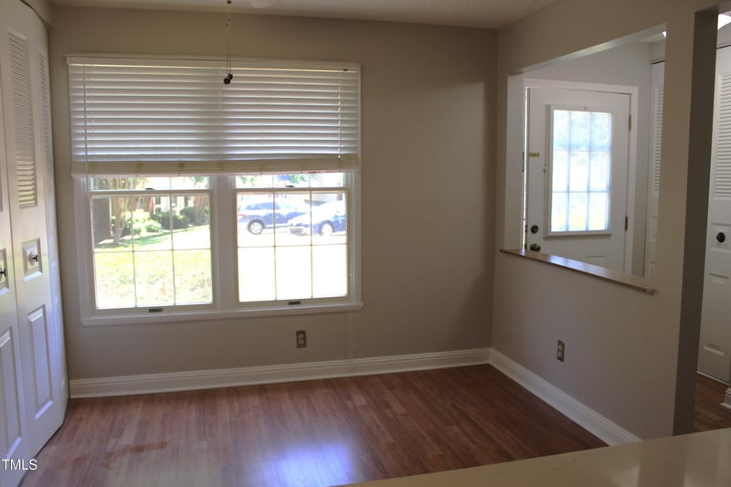 7746 Kingsberry Ct, Raleigh, NC 27615
