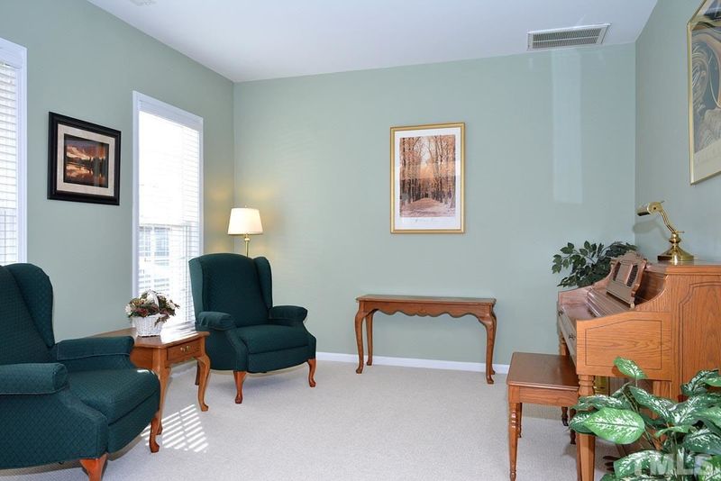 7748 Silver View Ln, Raleigh, NC 27613