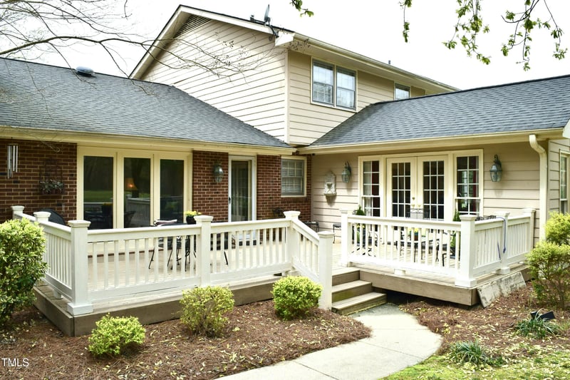 775 Sid Eaves Rd, Youngsville, NC 27596