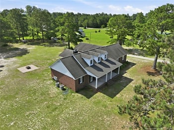 7759 Sim Canady Rd, Hope Mills, NC 28348