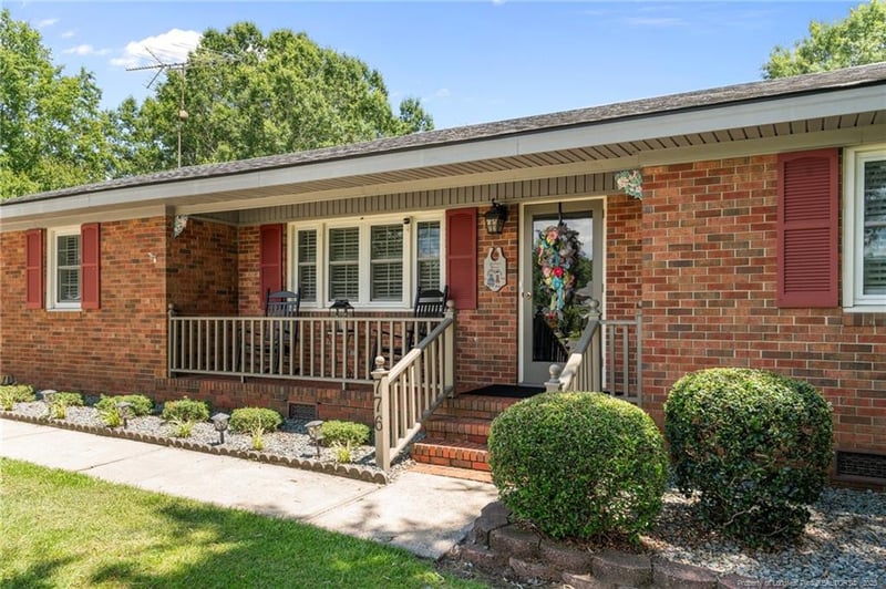 776 Antioch Church Rd, Dunn, NC 28334