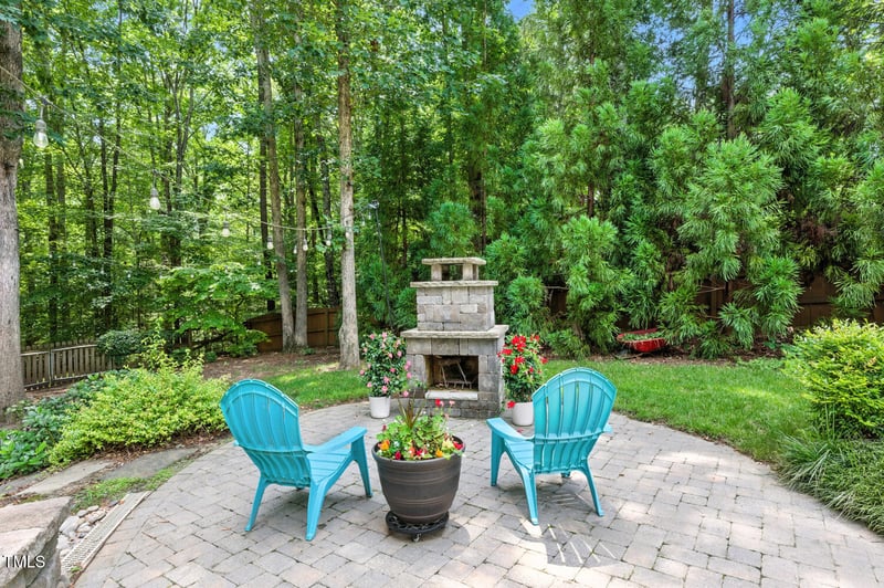 776 Legend Oaks Dr, Chapel Hill, NC 27517