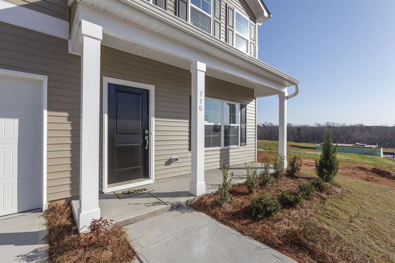 776 Rolling Creek Cir, Clayton, NC 27520