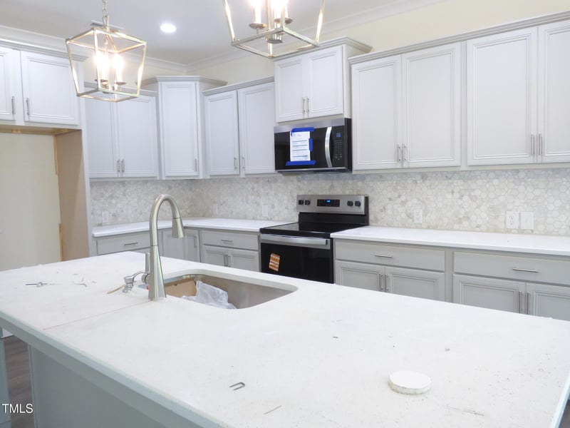 776 Shade Tree Rd, Benson, NC 27504
