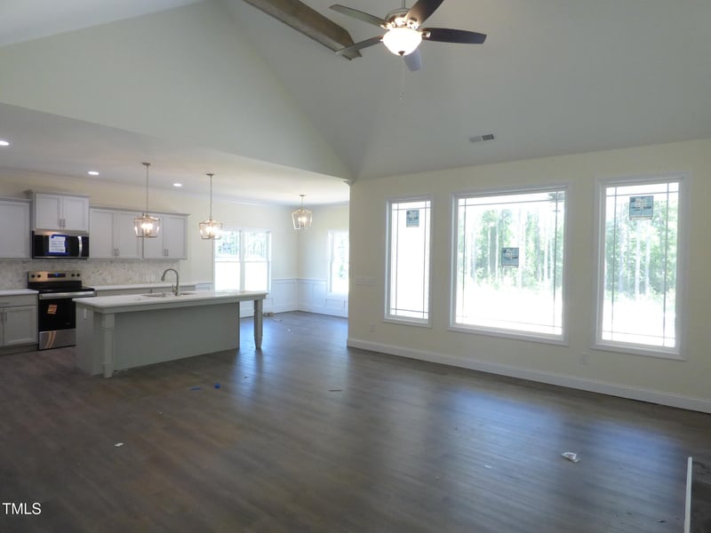 776 Shade Tree Rd, Benson, NC 27504