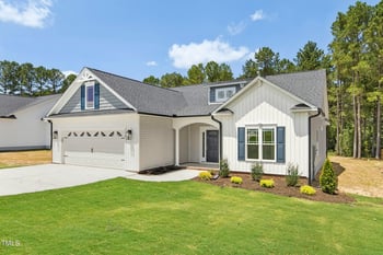 776 Shade Tree Rd, Benson, NC 27504