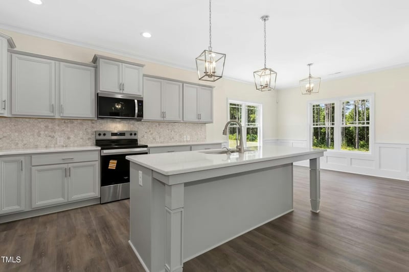776 Shade Tree Rd, Benson, NC 27504